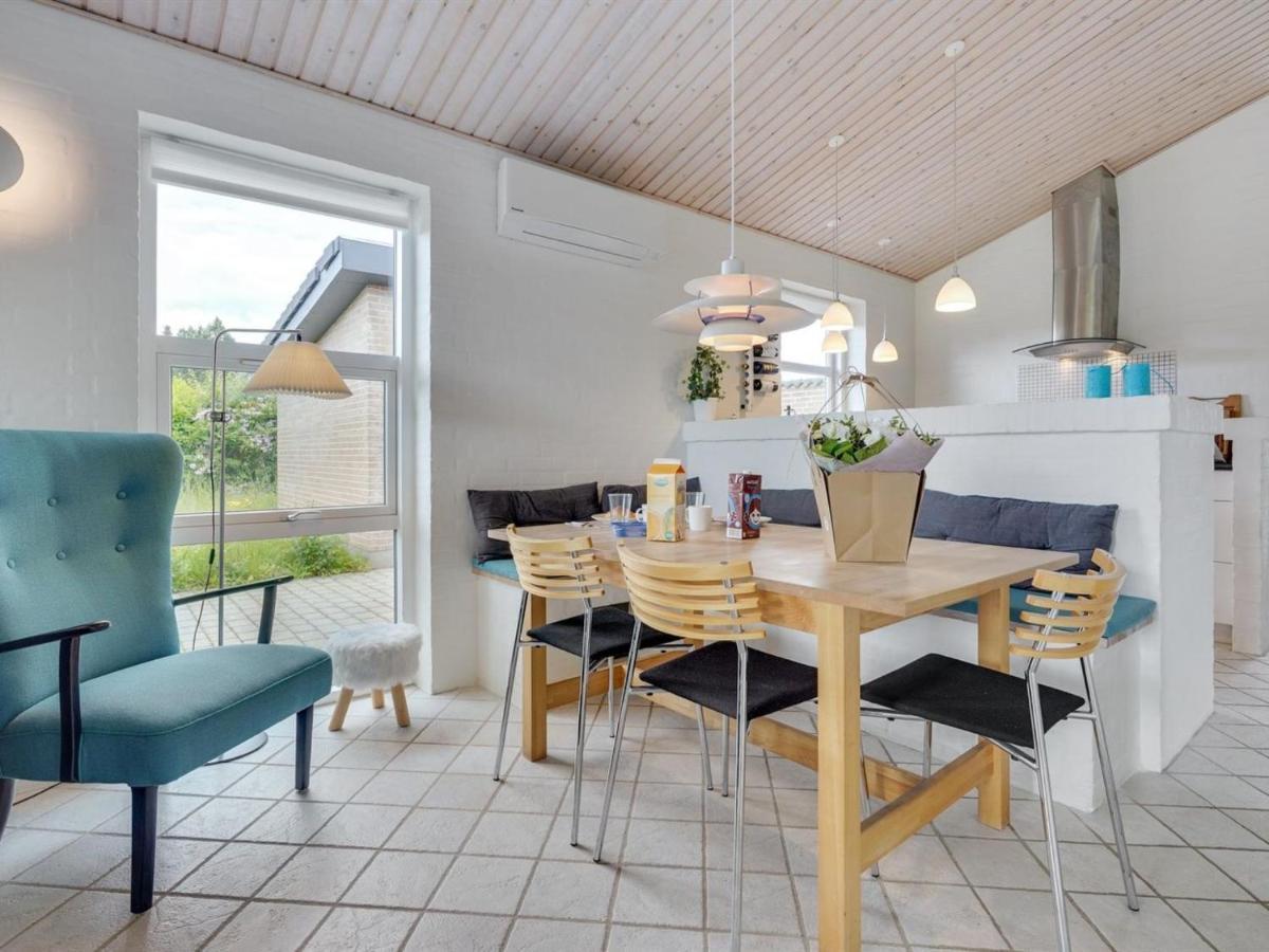 Holiday Home Evangelia - 1-2Km From The Sea In Lolland- Falster And Mon By Interhome Bogø By Dış mekan fotoğraf